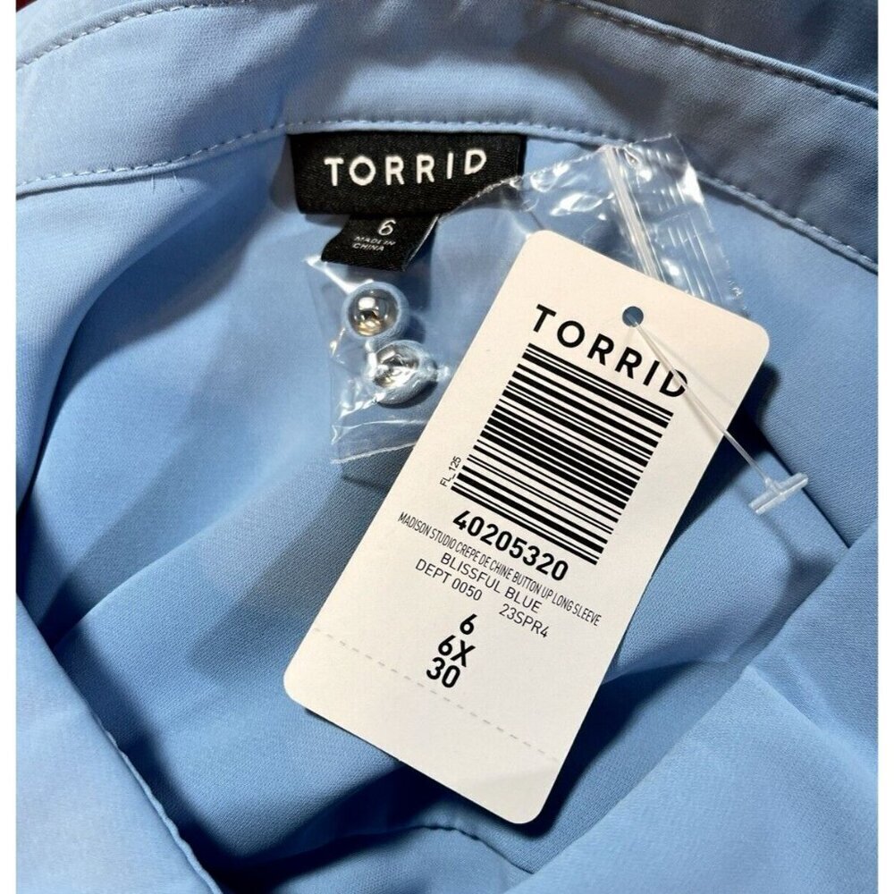 Torrid Studio +6 Blue Button Down Collar Pockets … - image 6